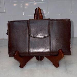 Mundi Wallet Smooth Italian Leather Bifold Compact Snap Flap